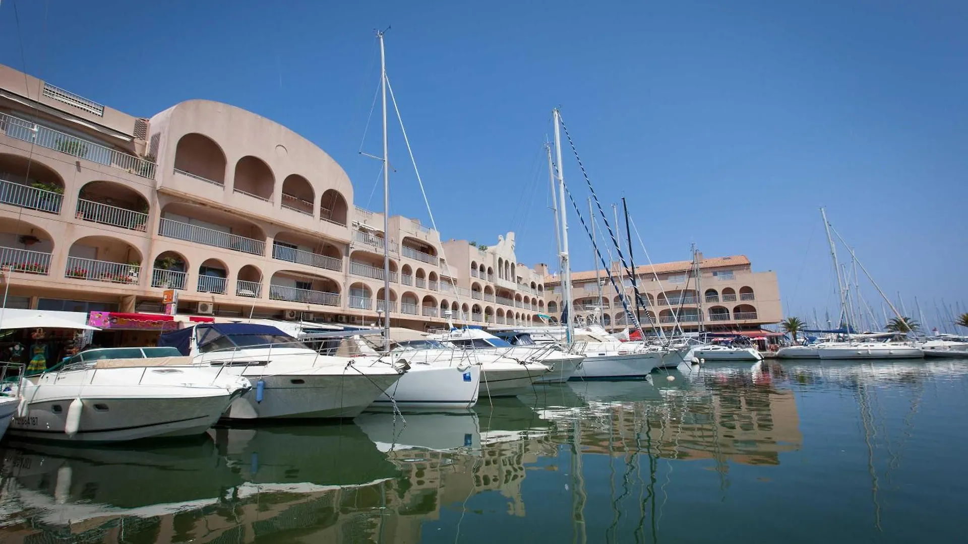 Ferienwohnung Port De Hyeres L'Etoile Marine